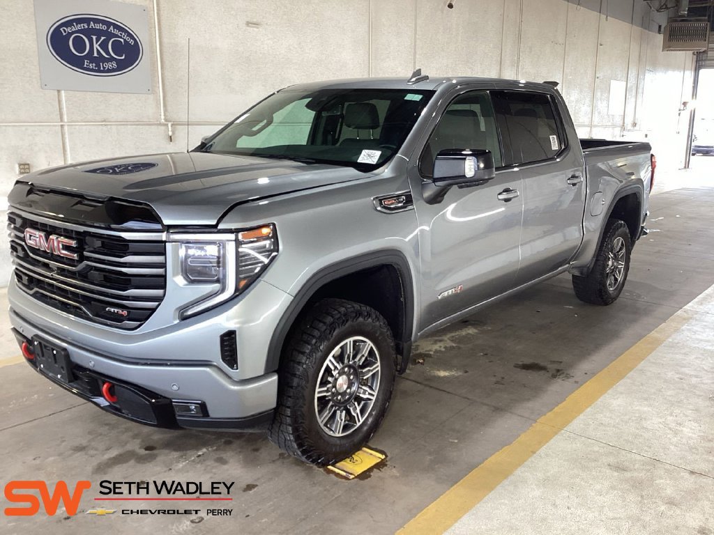 Used 2025 GMC Sierra 1500 AT4