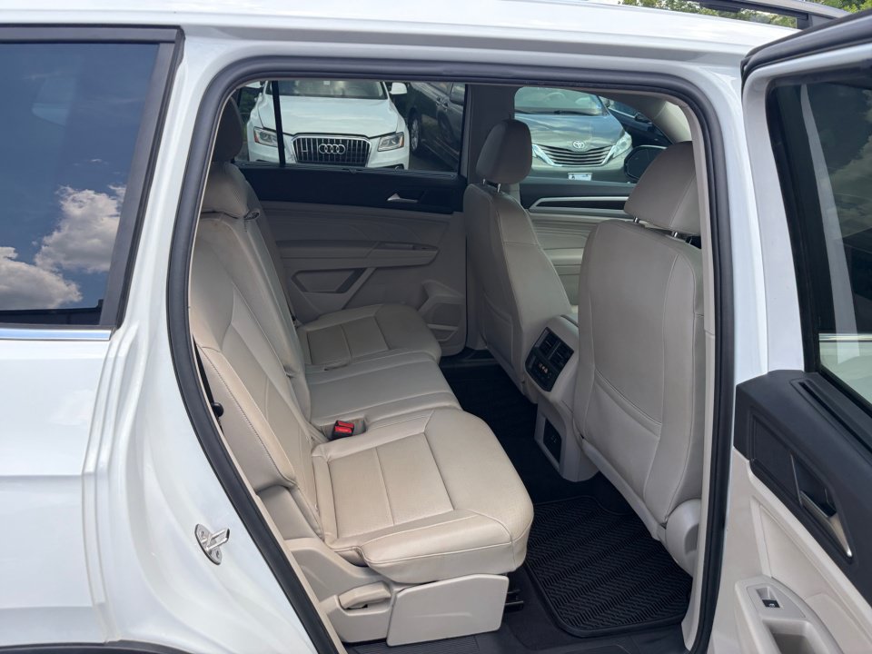 Used 2021 Volkswagen Atlas SE AWD/4WD image 29