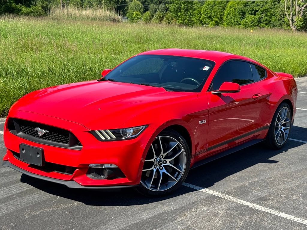 Used 2016 Ford Mustang GT Premium w/ Equipment Group 401A RWD image 2