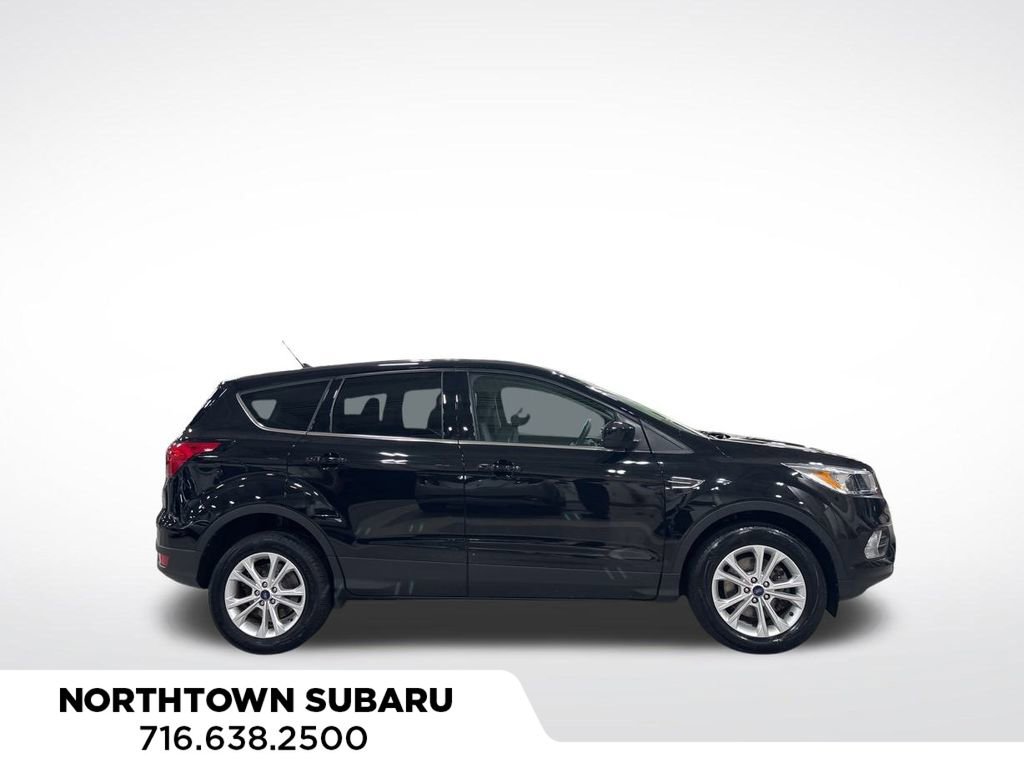Used 2019 Ford Escape SE image 26