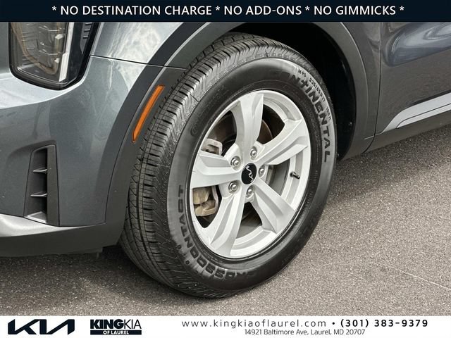 Used 2024 Kia Sorento LX FWD image 30