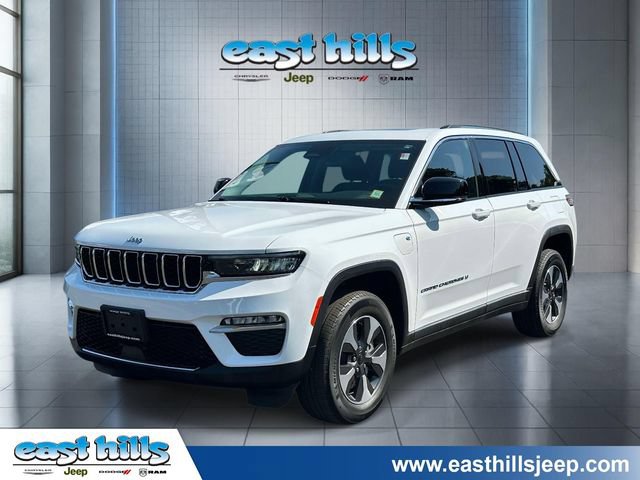Used 2023 Jeep Grand Cherokee 4WD 4xe image 7