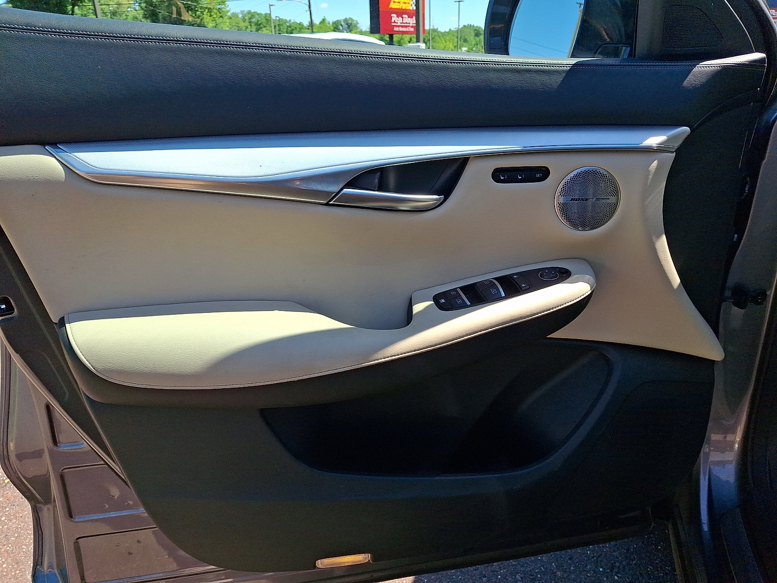 Used 2020 INFINITI QX50 Sensory w/ Proactive Package AWD/4WD image 12