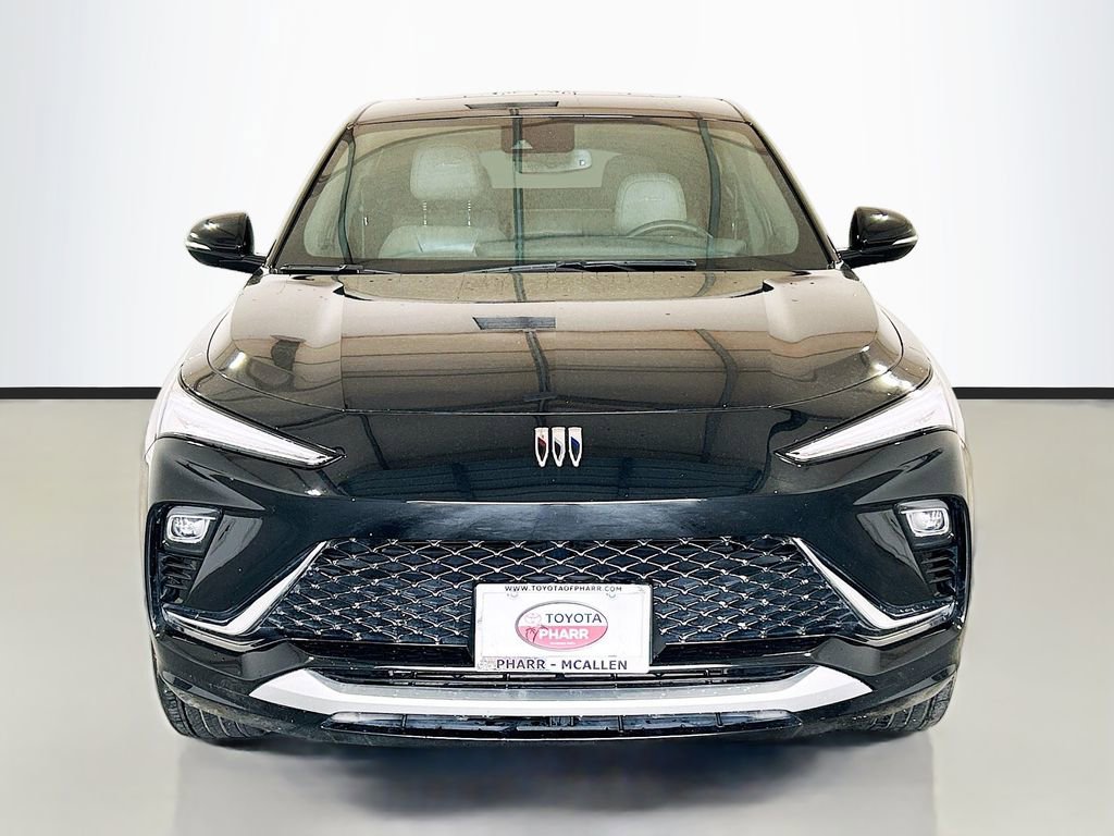 Used 2025 Buick Envista Avenir FWD image 2