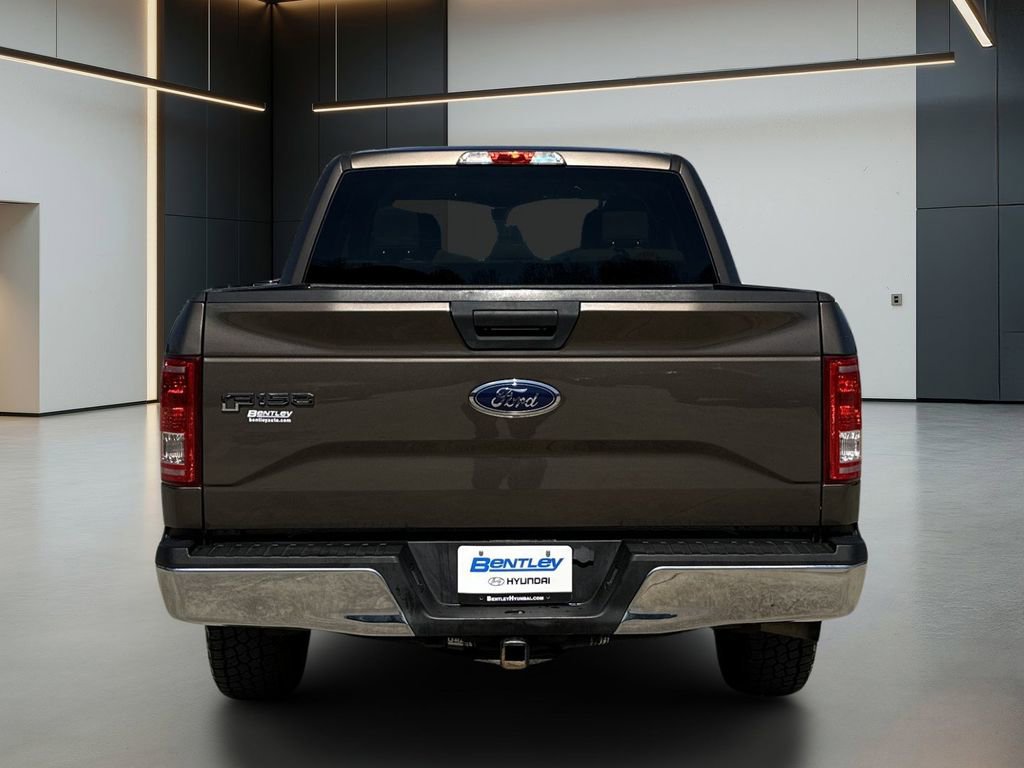 Used 2015 Ford F150 XLT image 5