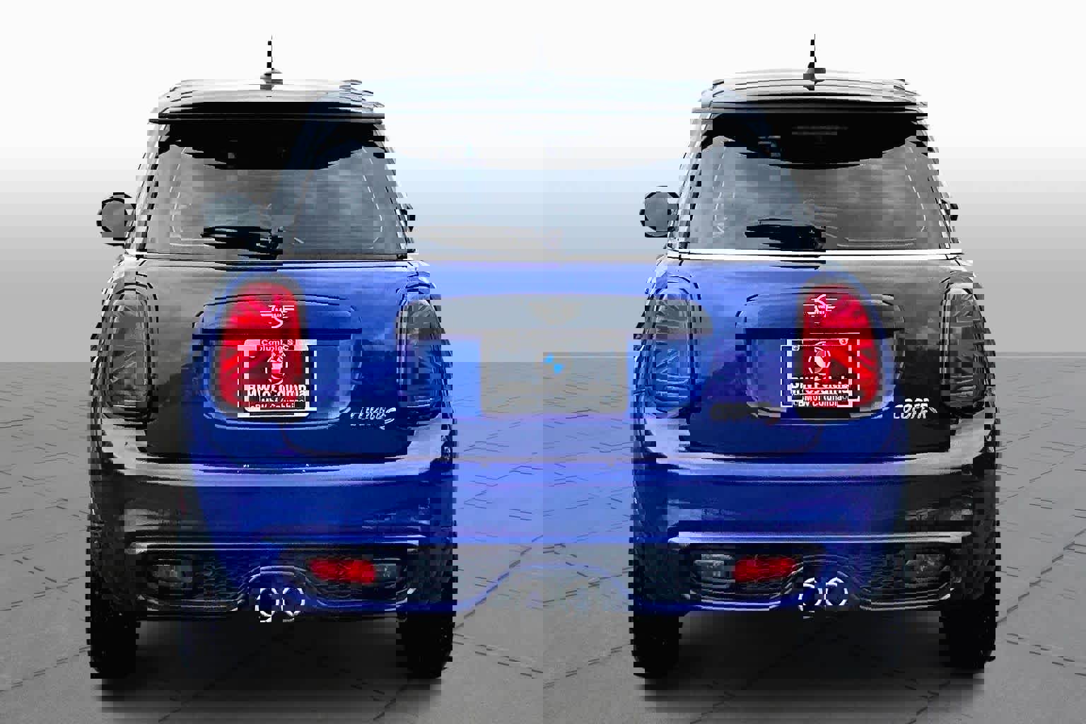 Used 2019 MINI Cooper S image 5