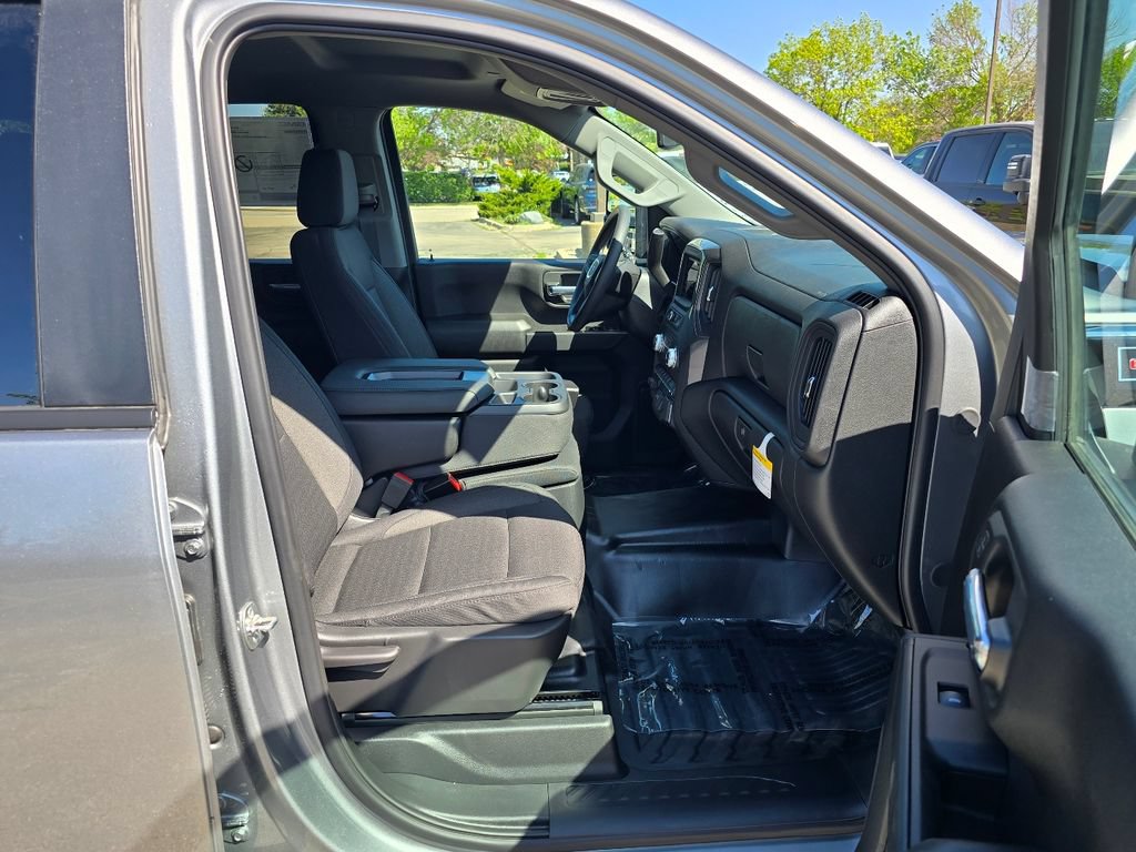 New 2026 GMC Sierra 2500 Pro w/ 1SA Pro Safety Plus Package AWD/4WD image 30