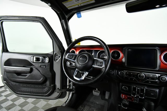 Used 2022 Jeep Gladiator Rubicon w/ Cold Weather Group image 19