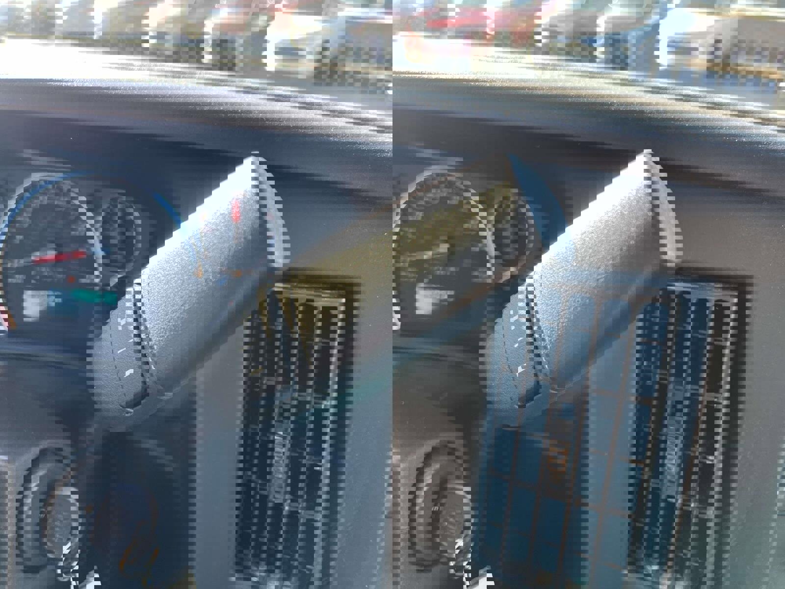 Used 2024 Chevrolet Express 2500 w/ Driver Convenience Package image 24