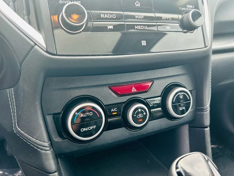 Used 2021 Subaru Impreza 2.0i Limited image 26