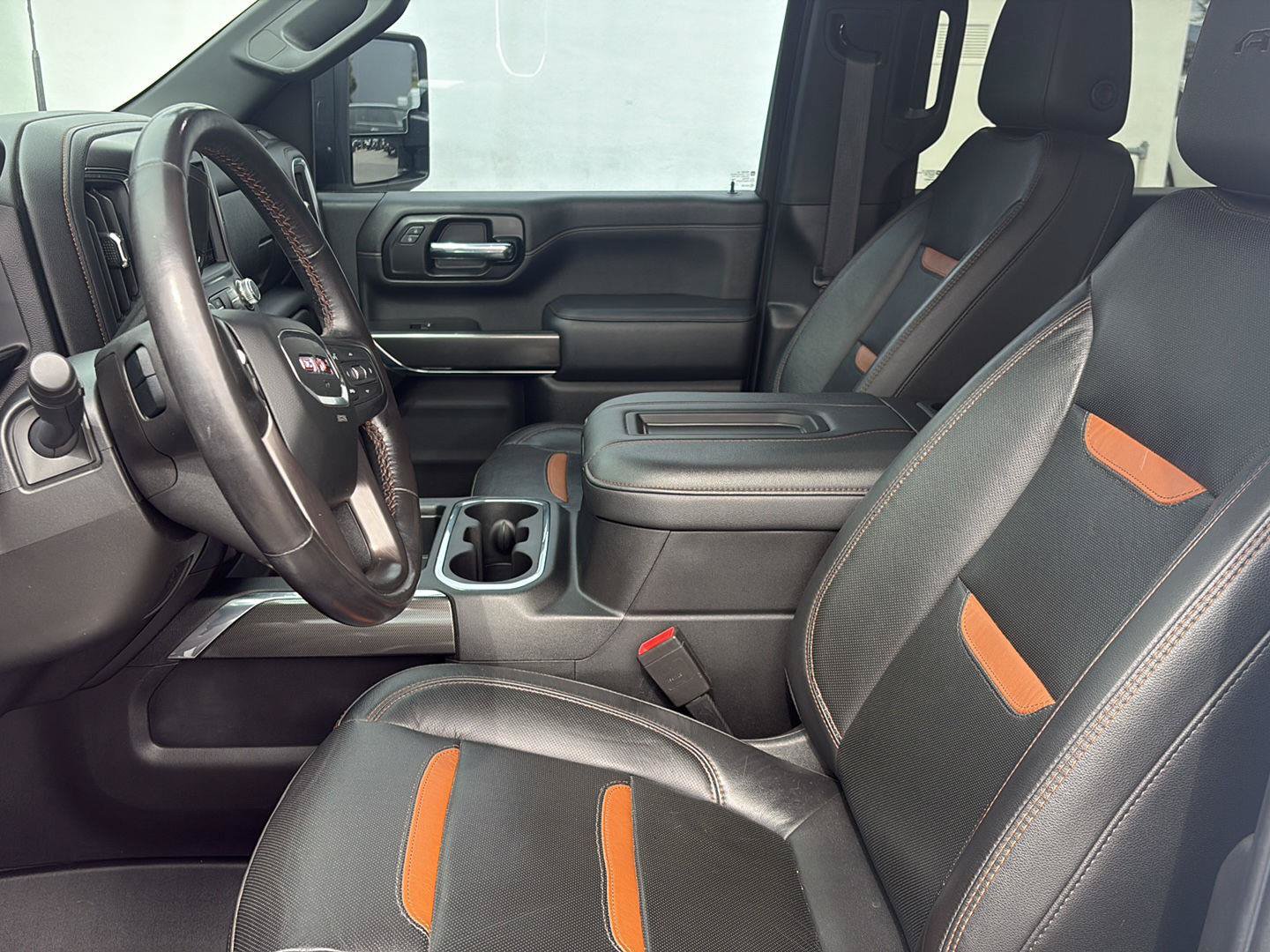 Used 2021 GMC Sierra 2500 AT4 AWD/4WD image 16