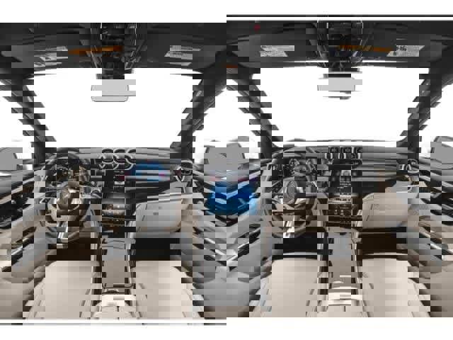 Used 2024 Mercedes-Benz GLC 300 4MATIC image 9