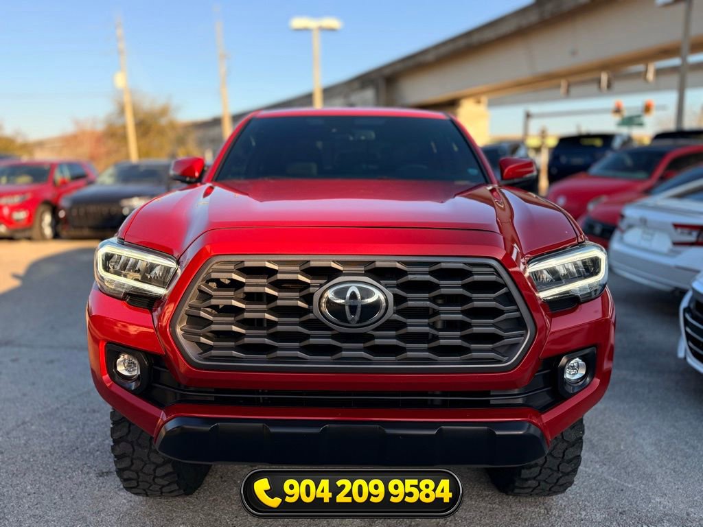 Used 2021 Toyota Tacoma TRD Off-Road w/ Technology Package image 11