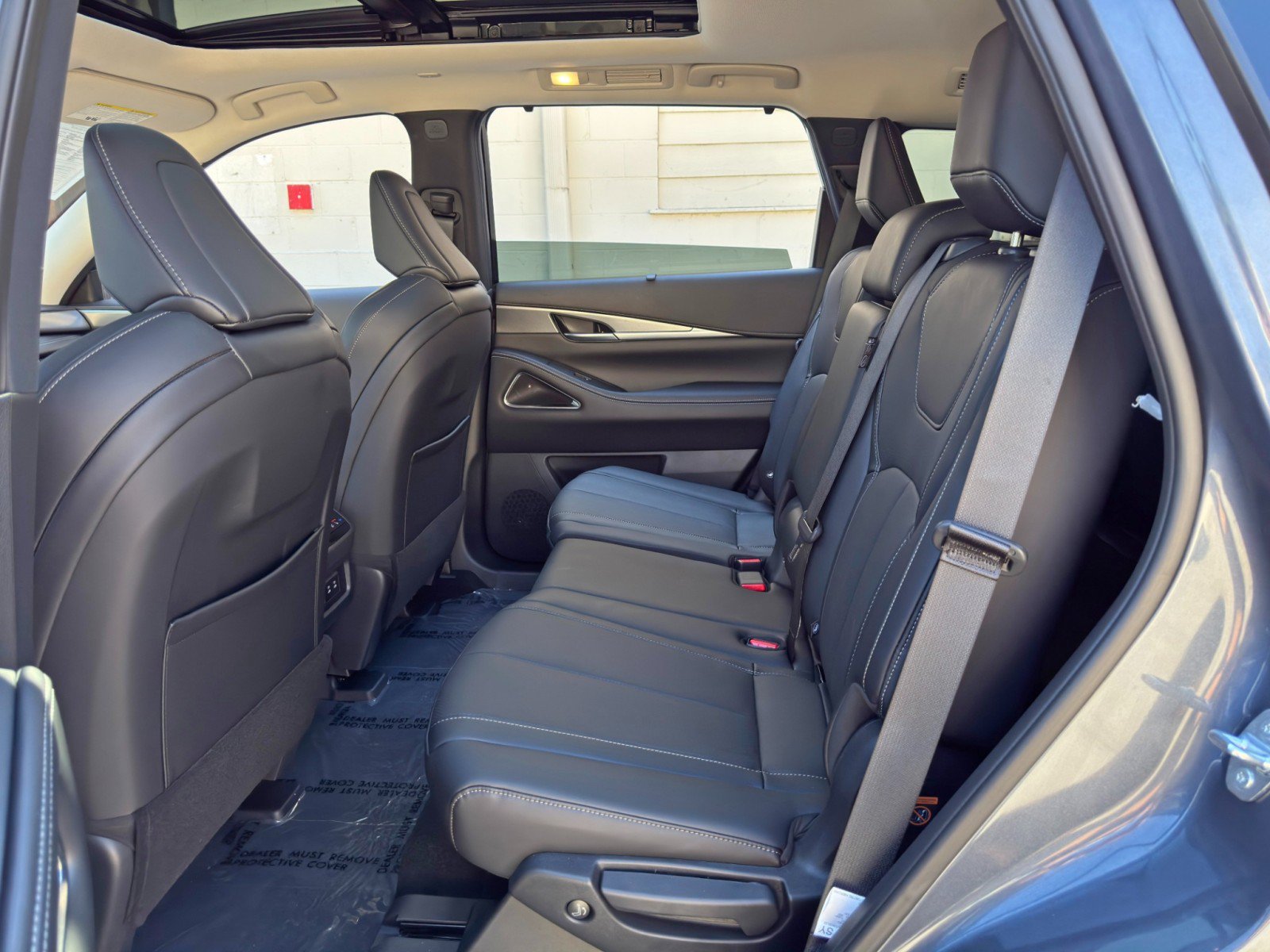 Used 2026 INFINITI QX60 Luxe w/ Cargo Package FWD image 45
