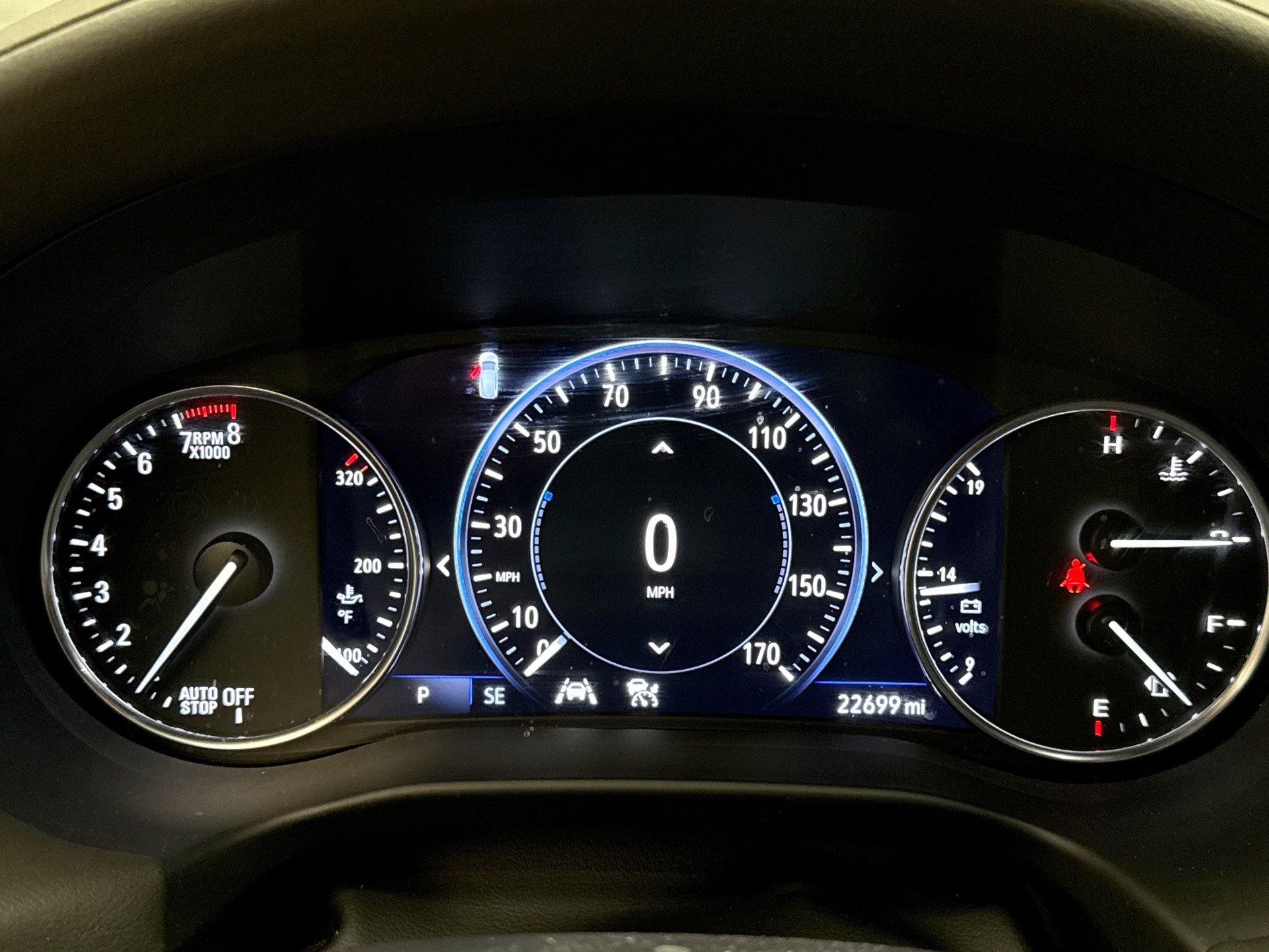 Used 2022 Buick Enclave Avenir w/ Avenir Technology Package image 10