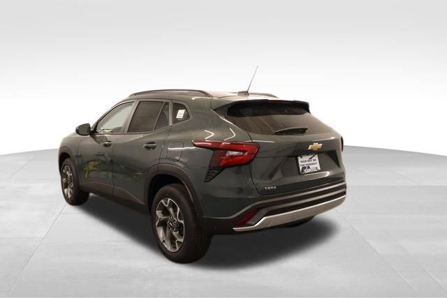 New 2026 Chevrolet Trax LT FWD image 4