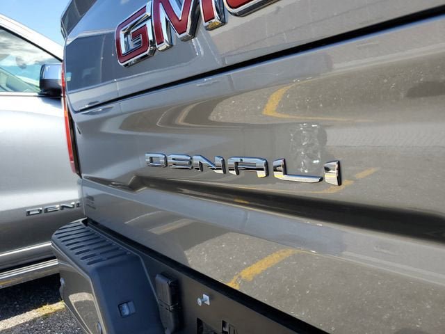 New 2026 GMC Sierra 1500 Denali w/ Denali Reserve Package image 9