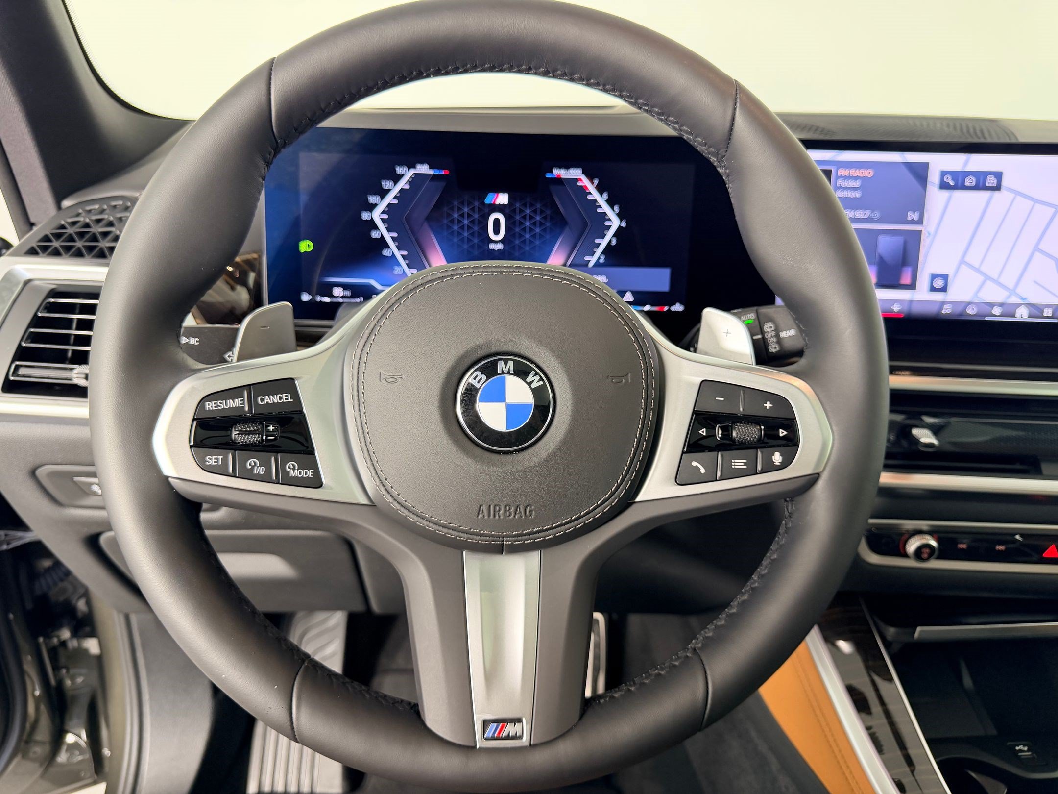 Certified 2026 BMW X5 xDrive40i w/ M Sport Package AWD/4WD image 11