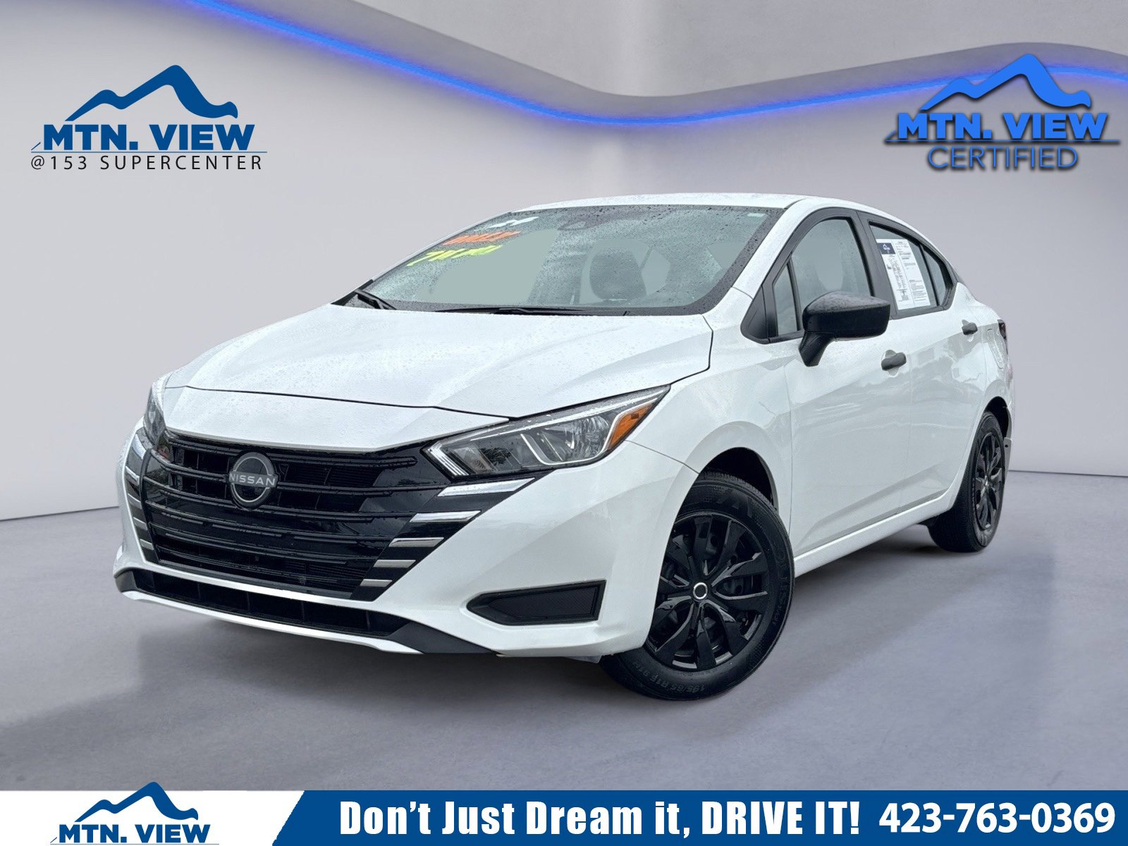 Used 2024 Nissan Versa S w/ Trunk Package