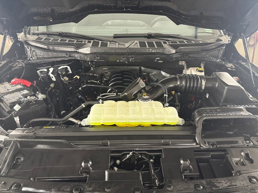 Used 2025 Ford F150 Lariat w/ Equipment Group 501A Mid image 35