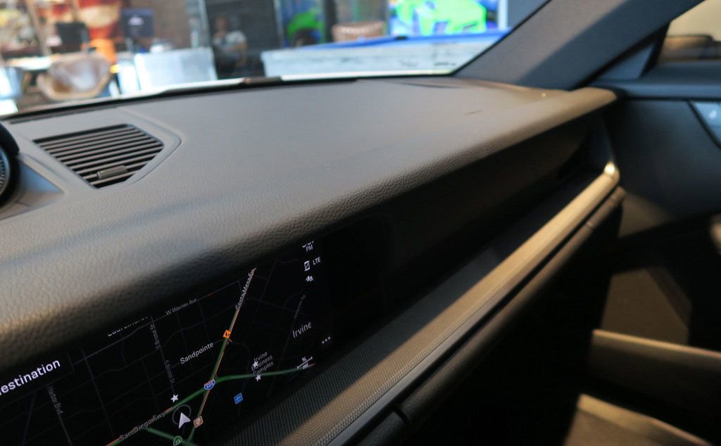 Used 2022 Porsche 911 Carrera image 22