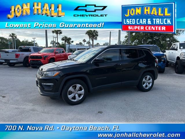 Used 2018 Jeep Compass Latitude w/ Popular Equipment Group FWD image 3