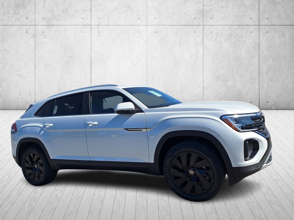 New 2026 Volkswagen Atlas Cross Sport SE image 3