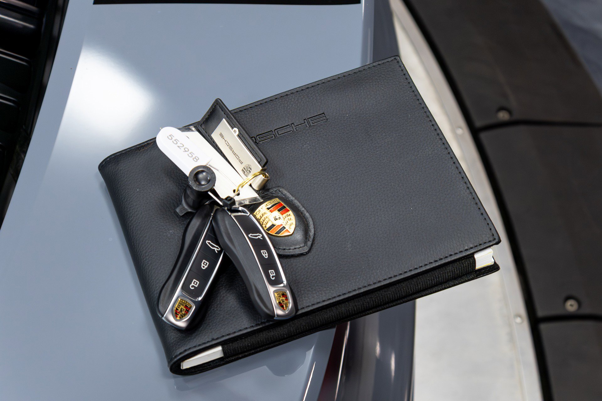 Used 2024 Porsche 911 Carrera image 91