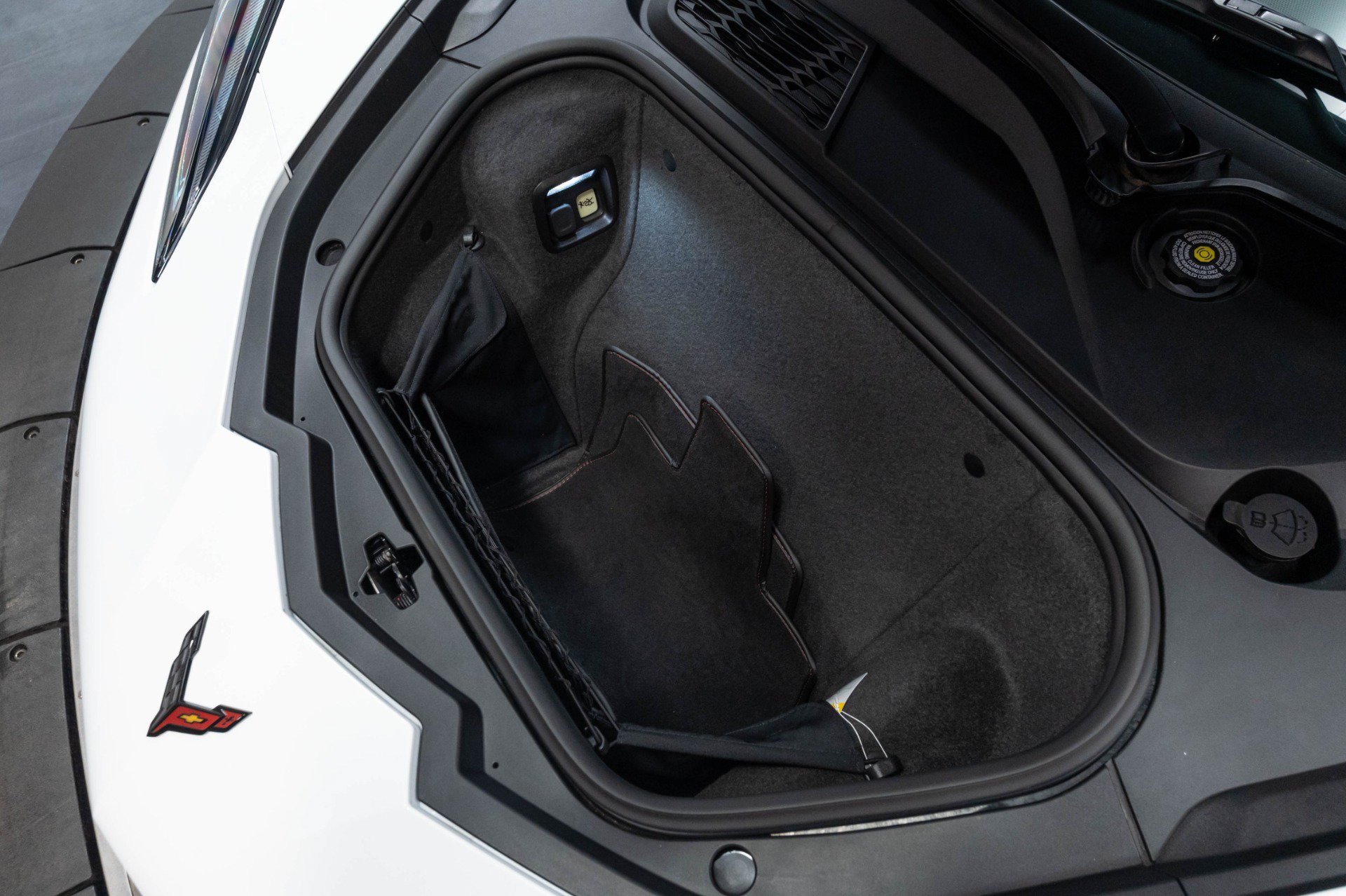Used 2023 Chevrolet Corvette Z06 RWD image 38