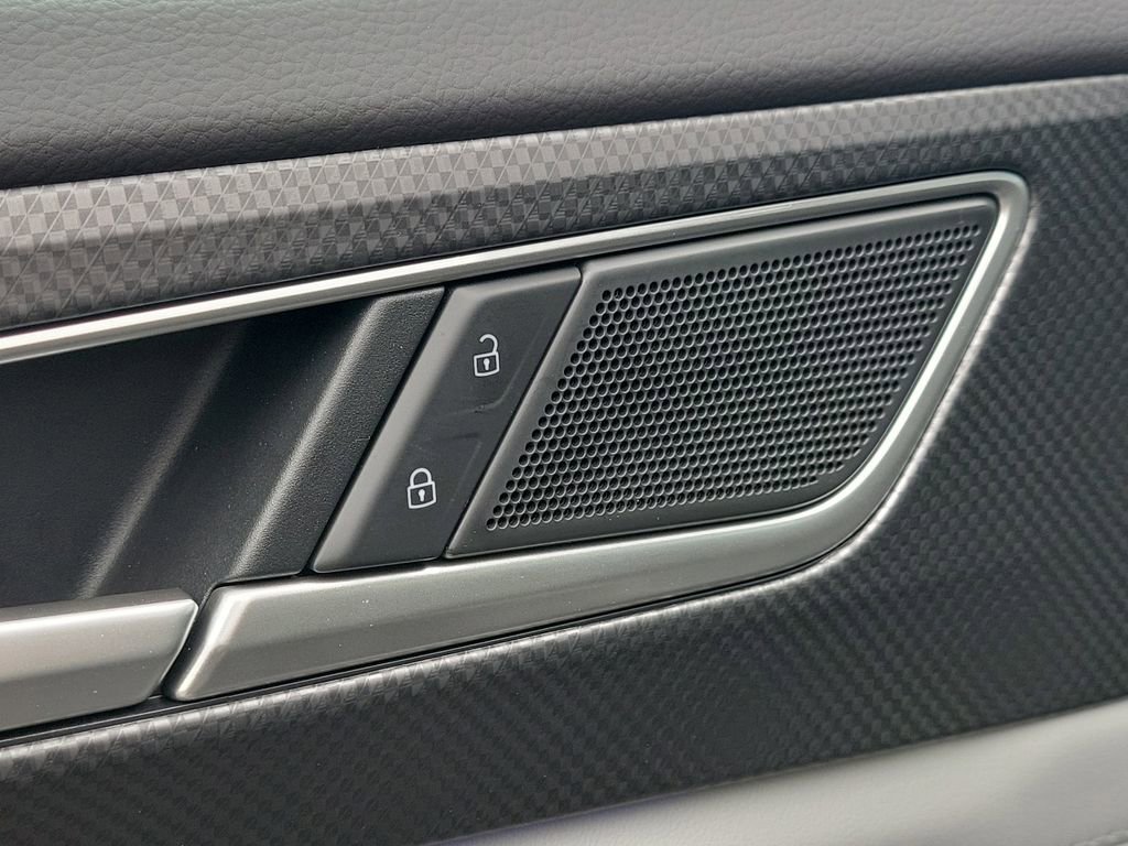 Certified 2026 Volkswagen Atlas Peak Edition AWD/4WD image 21