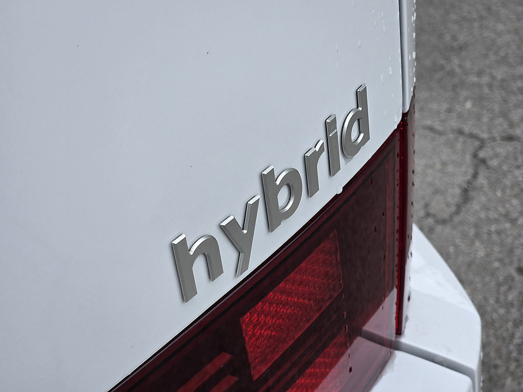 New 2026 Hyundai Santa Fe SE FWD image 11