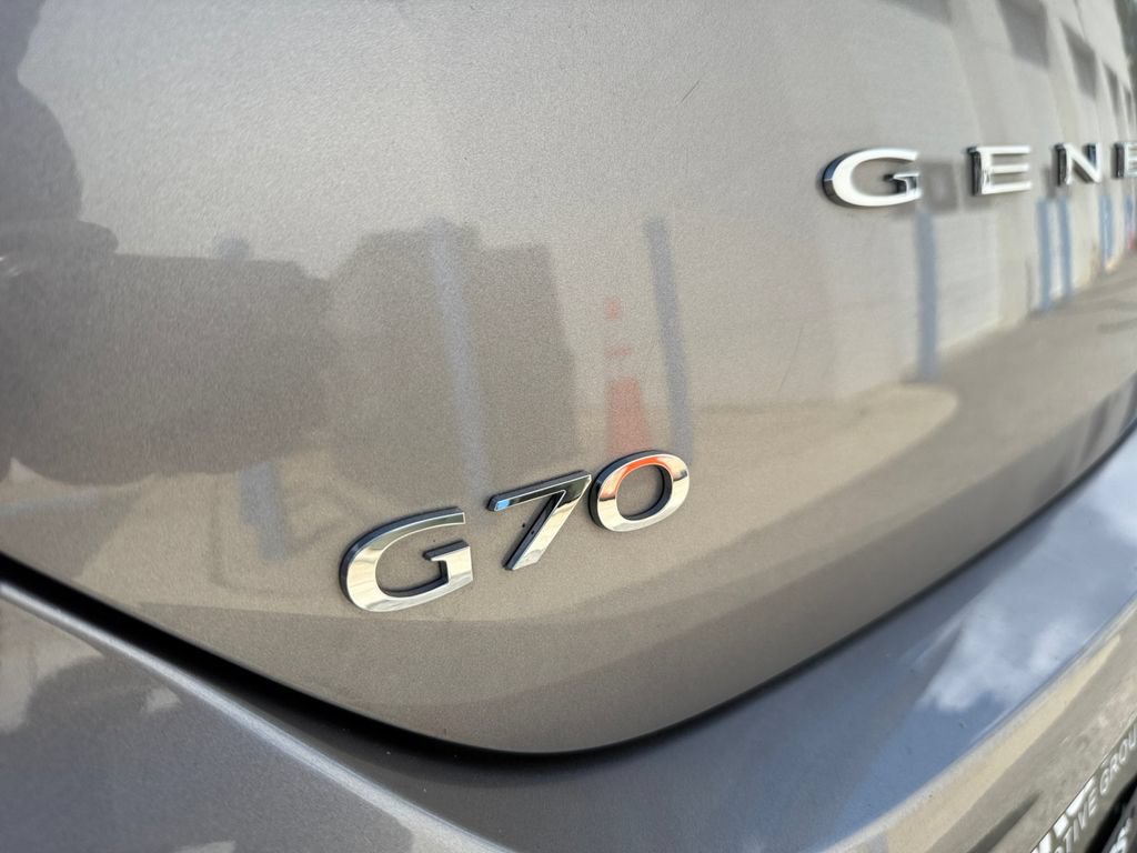 Used 2025 Genesis G70 2.5T AWD/4WD image 30