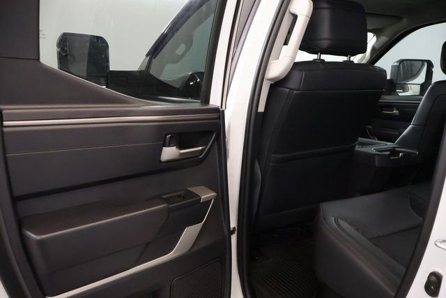 Used 2022 Toyota Tundra SR5 w/ SR5 Premium Package RWD image 26