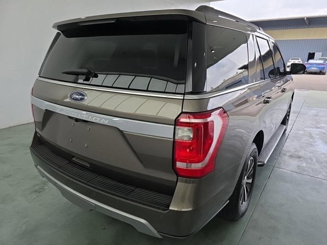 Used 2019 Ford Expedition XLT w/ Equipment Group 202A image 2