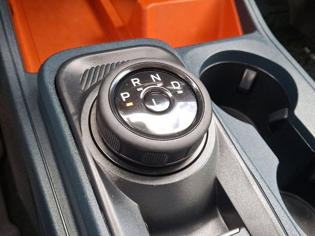 Certified 2023 Ford Maverick XLT image 12