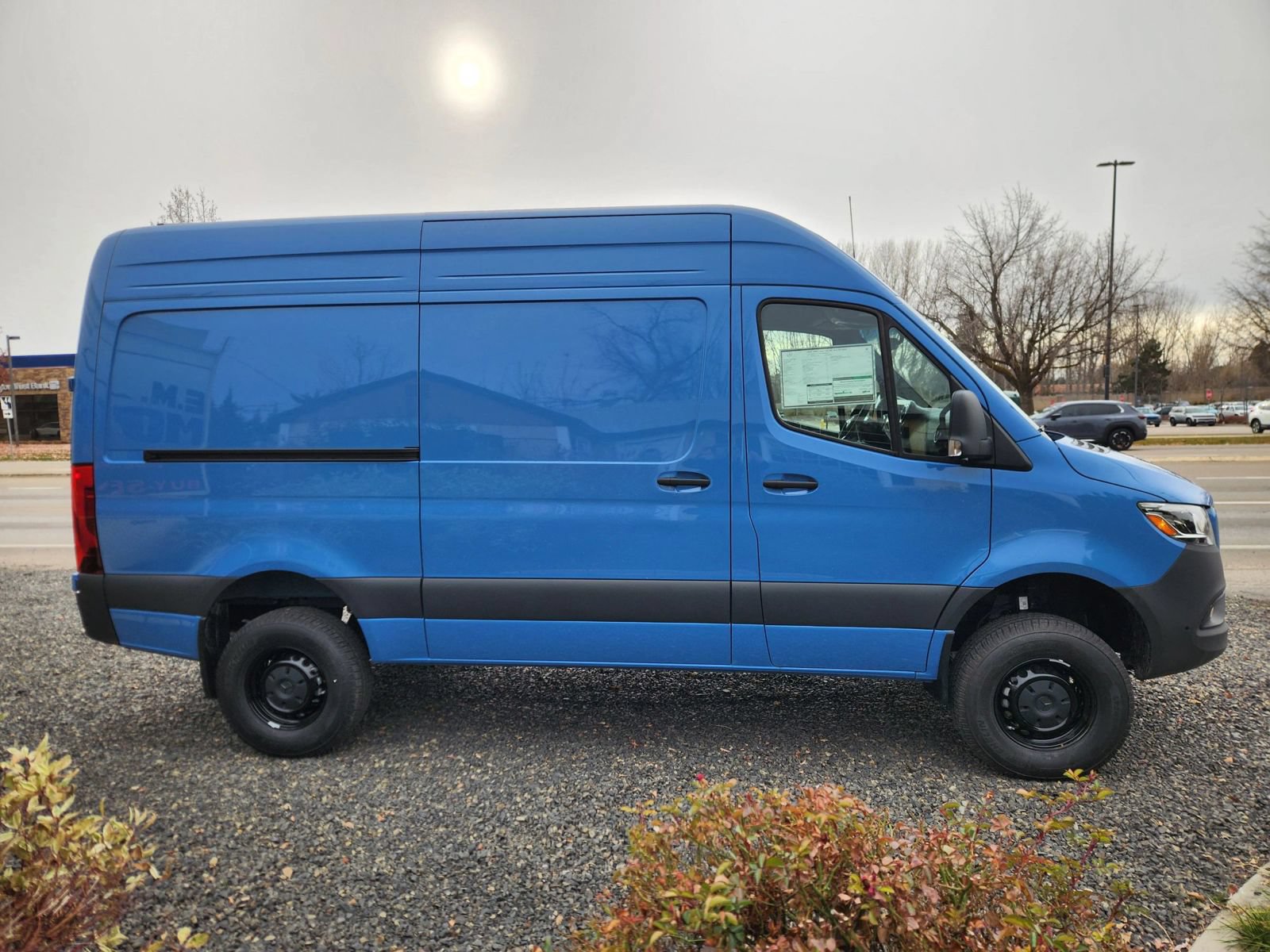 Used 2025 Mercedes-Benz Sprinter 2500 image 5