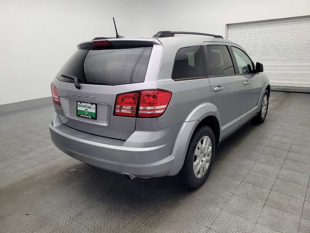 Used 2020 Dodge Journey SE w/ SE Popular Equipment Group image 9