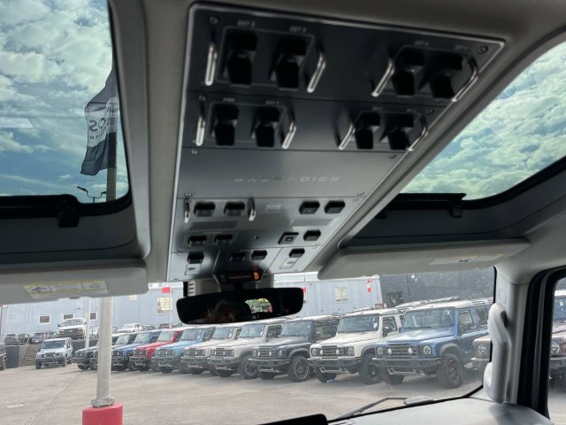 Used 2026 INEOS Grenadier Station Wagon AWD/4WD image 16