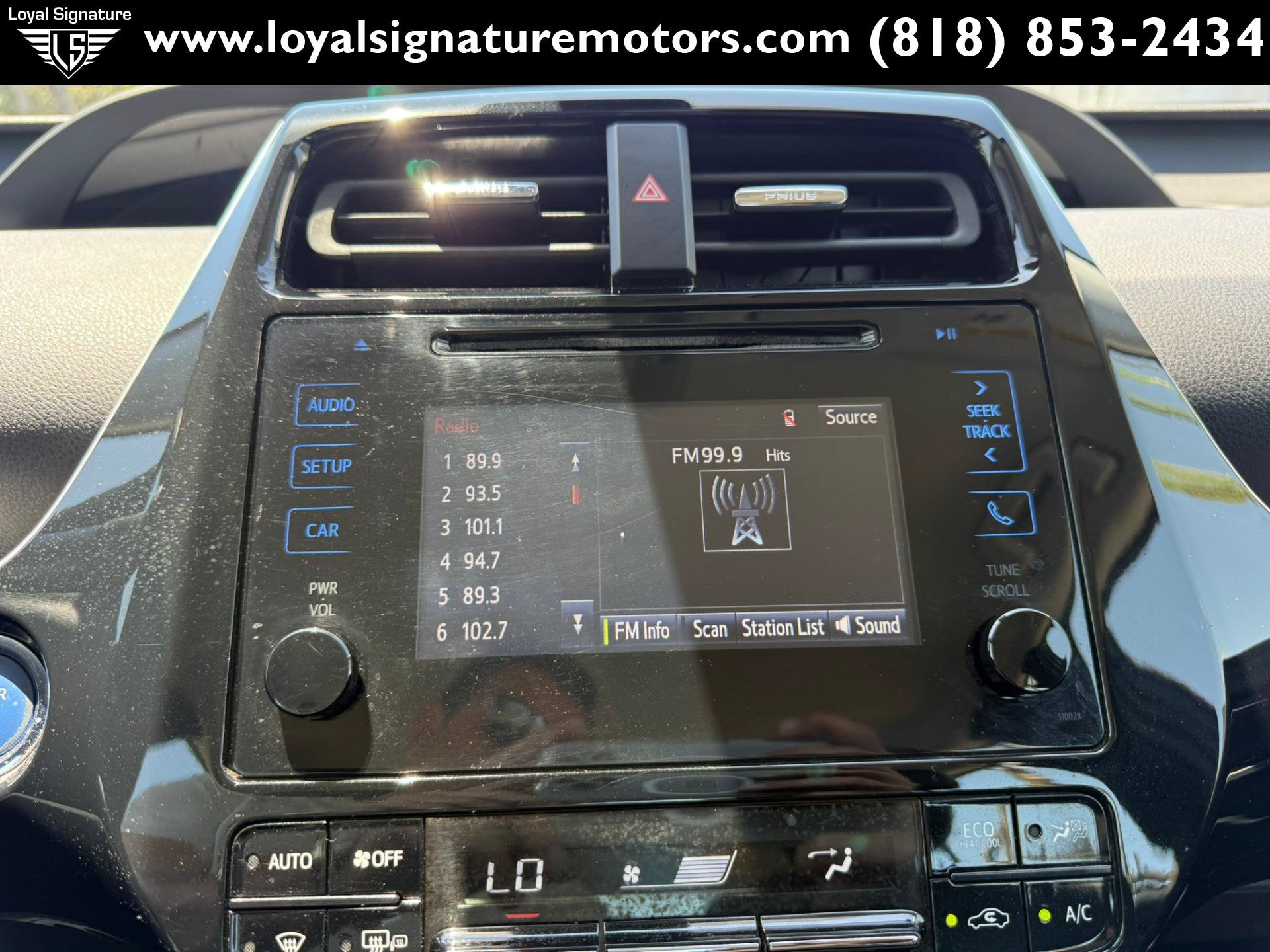 Used 2018 Toyota Prius Two w/ Prius Two Safety Plus Package FWD image 25