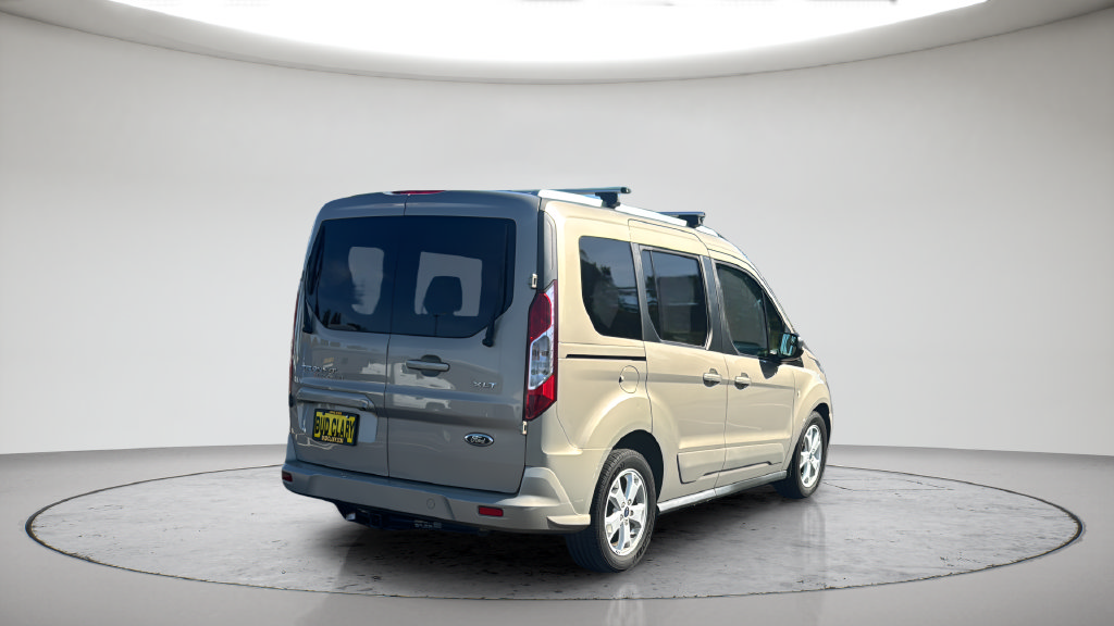 Used 2015 Ford Transit Connect XLT FWD image 9