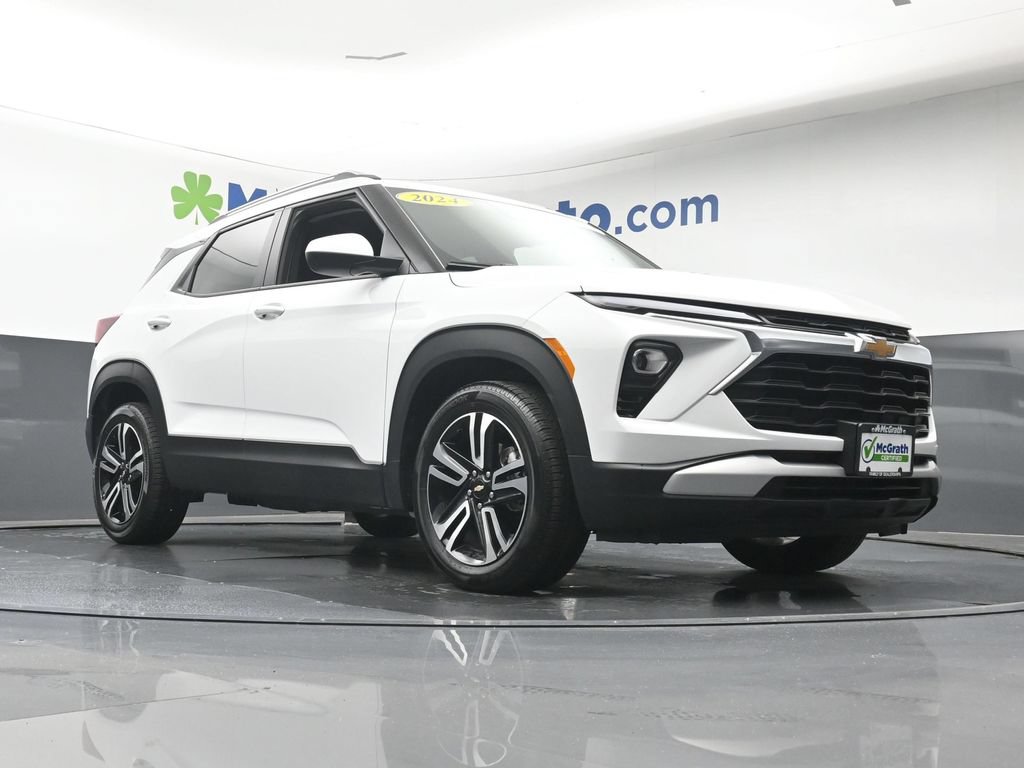 Used 2024 Chevrolet TrailBlazer LT w/ LT Cold Weather Package FWD image 26