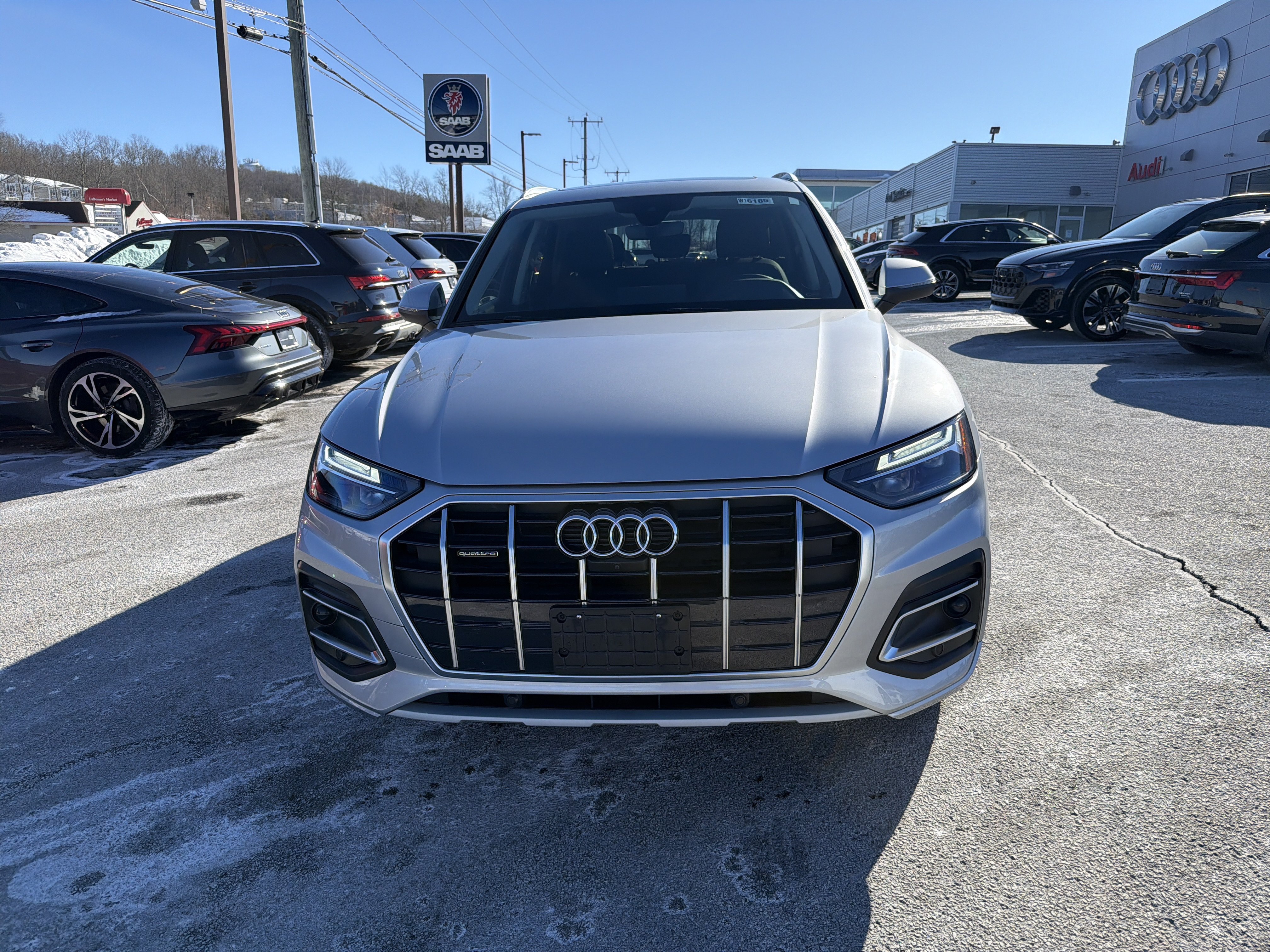 Certified 2023 Audi Q5 2.0T Premium Plus w/ Premium Plus Package AWD/4WD image 2