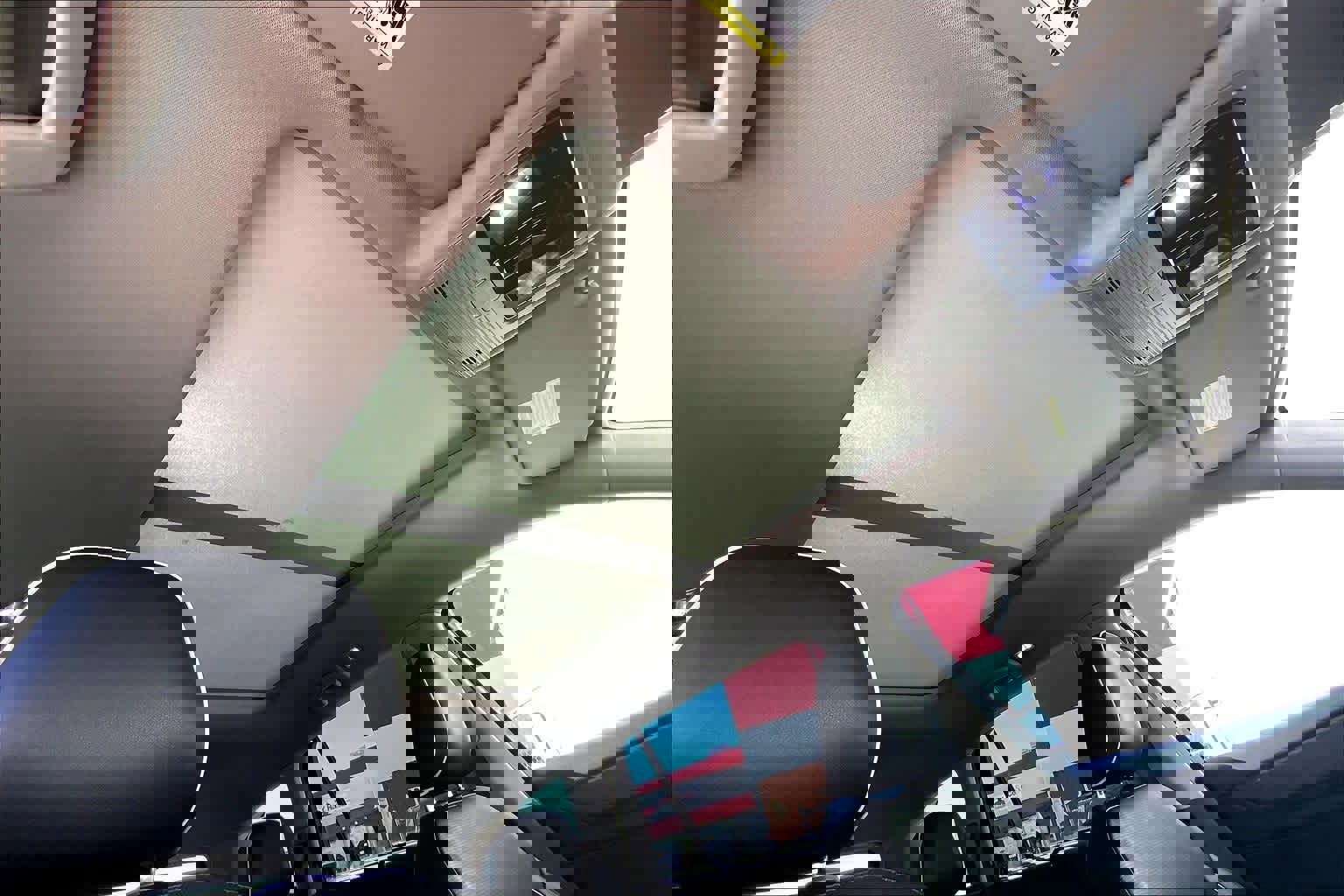 Used 2024 Volkswagen Atlas SEL Premium R-Line image 31