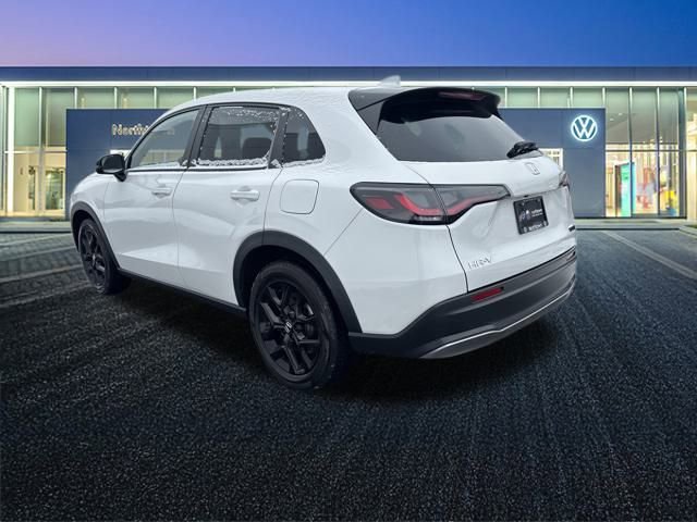 Used 2023 Honda HR-V Sport image 6