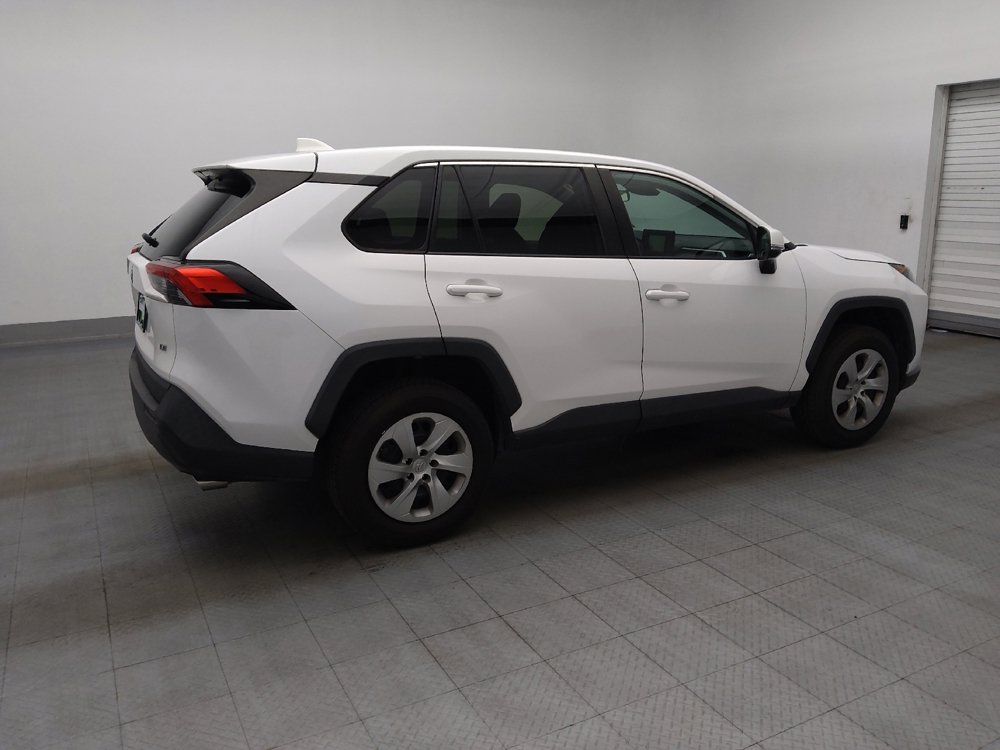 Used 2022 Toyota RAV4 LE FWD image 10