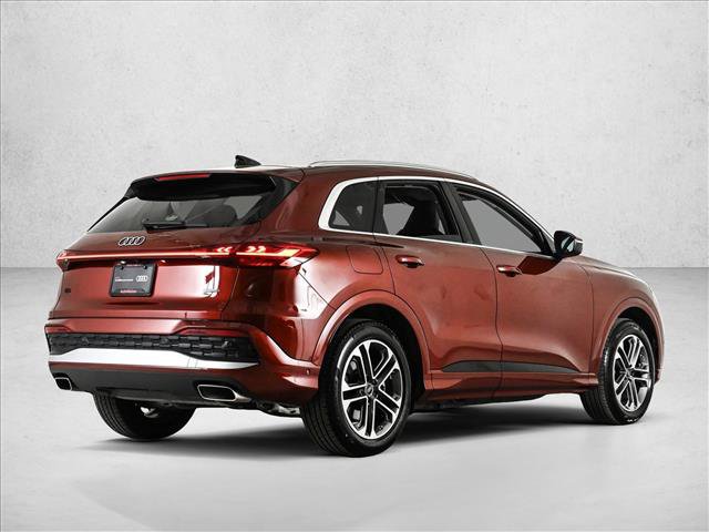 Certified 2025 Audi Q5 Prestige AWD/4WD image 5