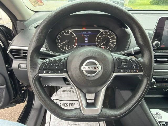 Used 2020 Nissan Altima 2.5 S AWD/4WD image 16
