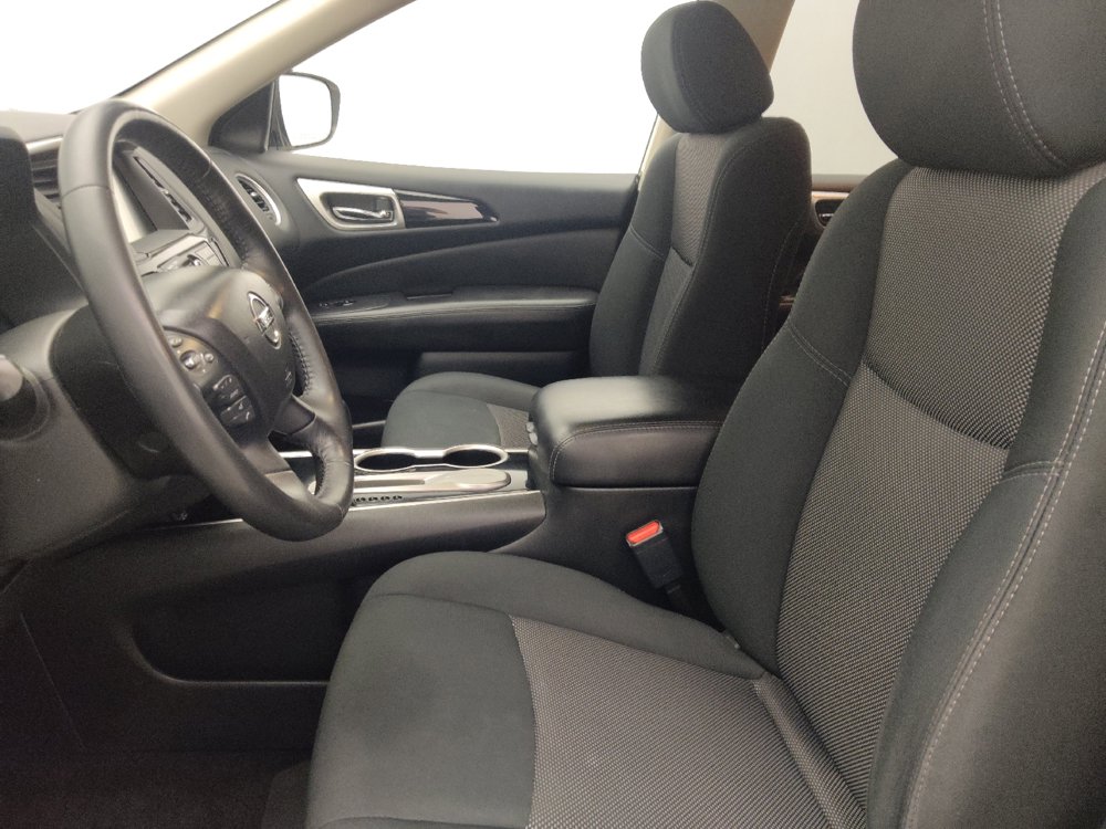 Used 2018 Nissan Pathfinder SV FWD image 17