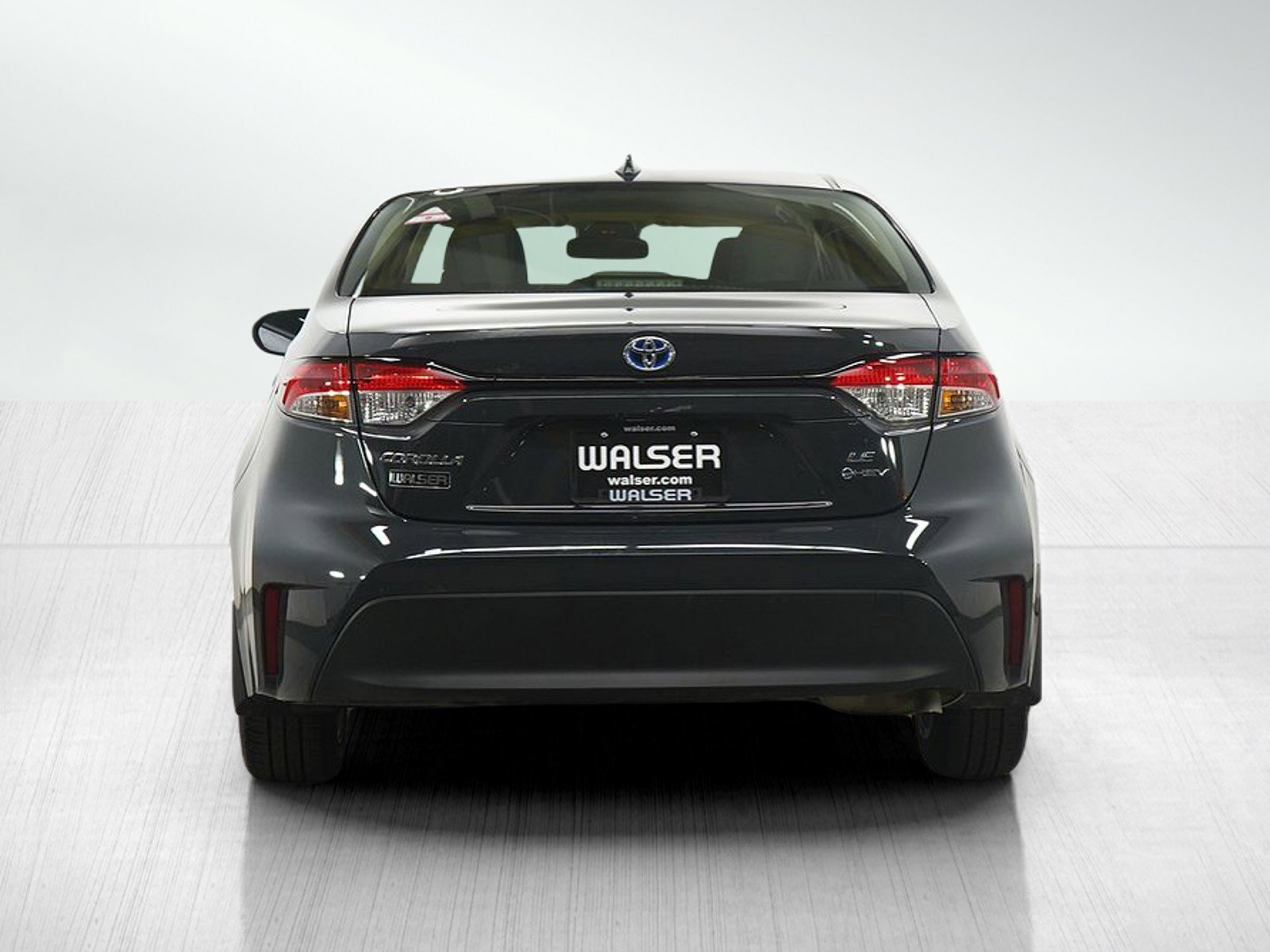 Used 2025 Toyota Corolla LE image 4