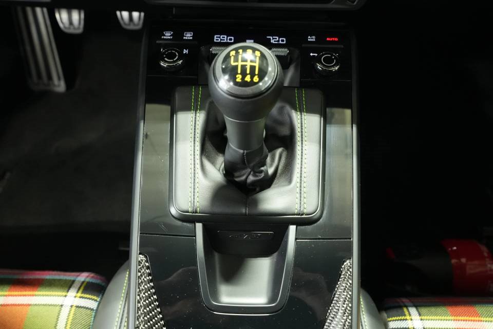 Used 2022 Porsche 911 GT3 image 24